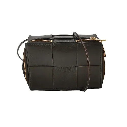Bottega Veneta Intrecciato Zip Vanity Crossbody