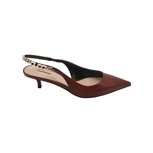 Gucci Signoria Pointed Flats, Red