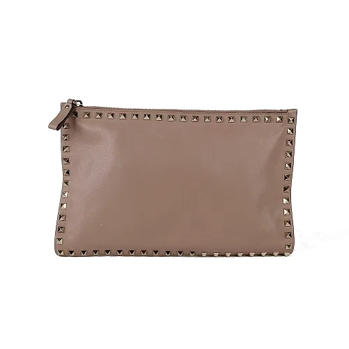 Indi Pink Leather Rockstud Clutch 2P0269