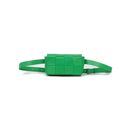 Cassette Intrecciato Mini Belt Bag Parakeet