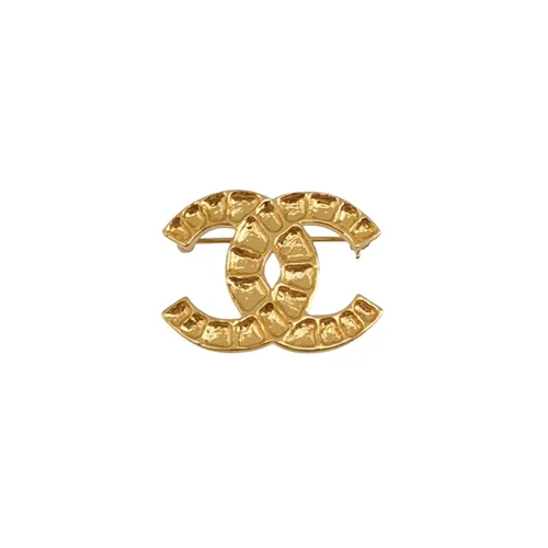 Chanel 19A Double C Logo Brooch