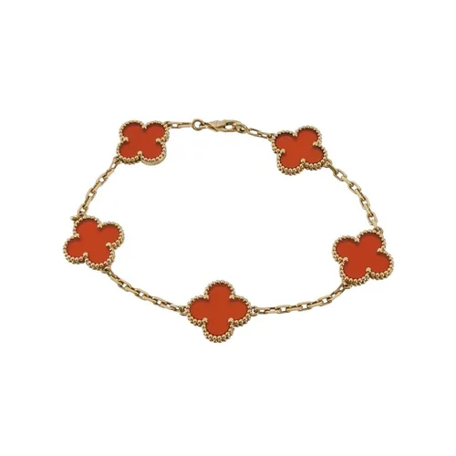 Van Cleef & Arpels Vintage Alhambra Bracelet, 18K Yellow Gold, Carnelian