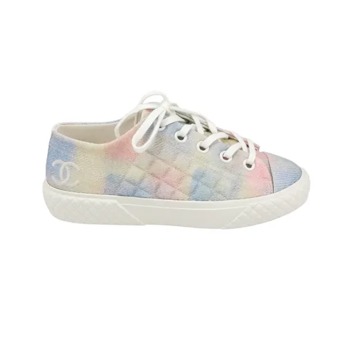 Chanel CC Logo Quilted Lace-Up Sneakers