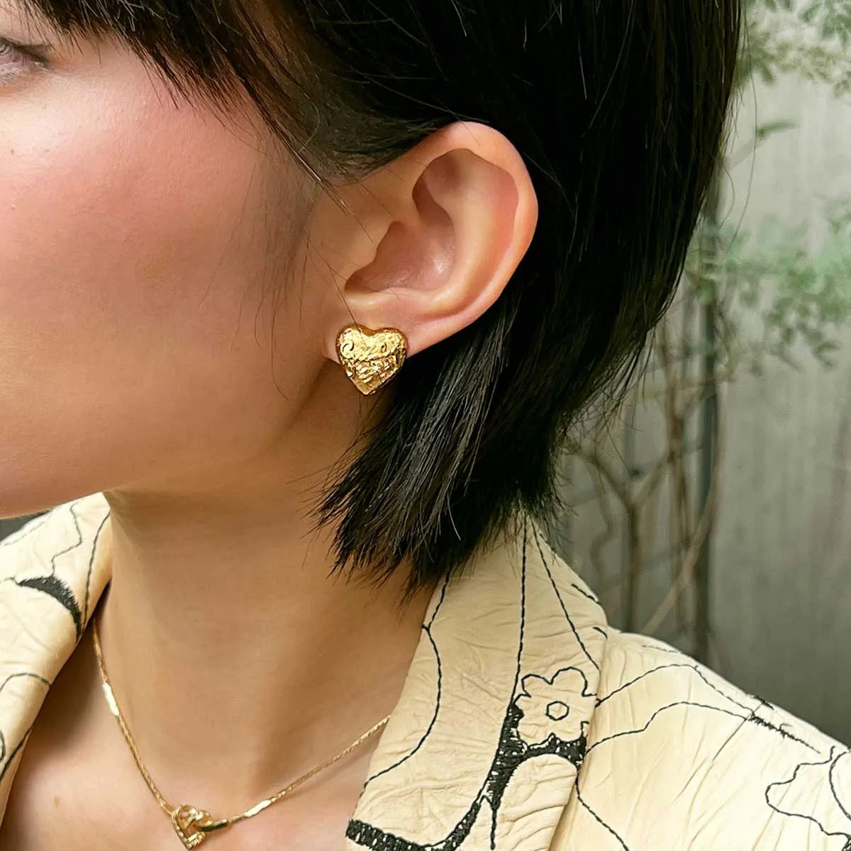 Logo Heart Motif Earrings Gold